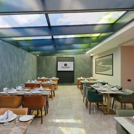 Hallmark Hotel & Spa Istanbul Exterior photo