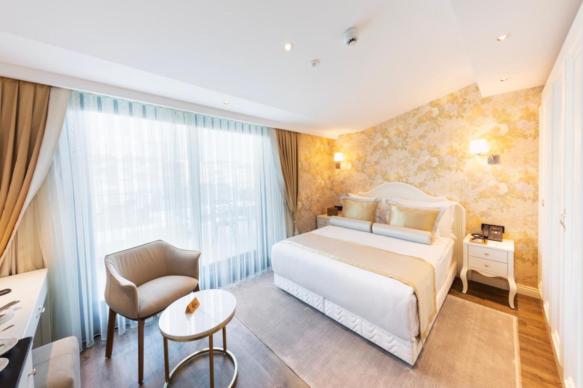 Hallmark Hotel & Spa Istanbul Exterior photo