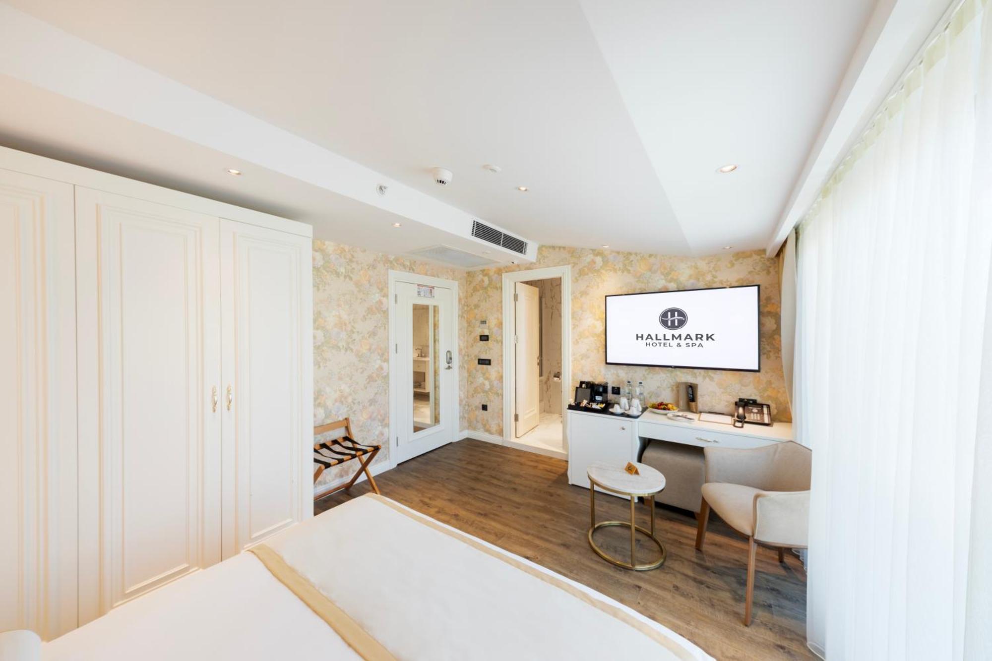 Hallmark Hotel & Spa Istanbul Exterior photo